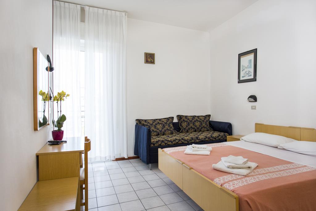 Hotel Lugano Cattolica Chambre photo